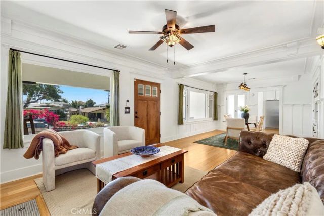 2923 Jeffries, Los Angeles, CA 90065