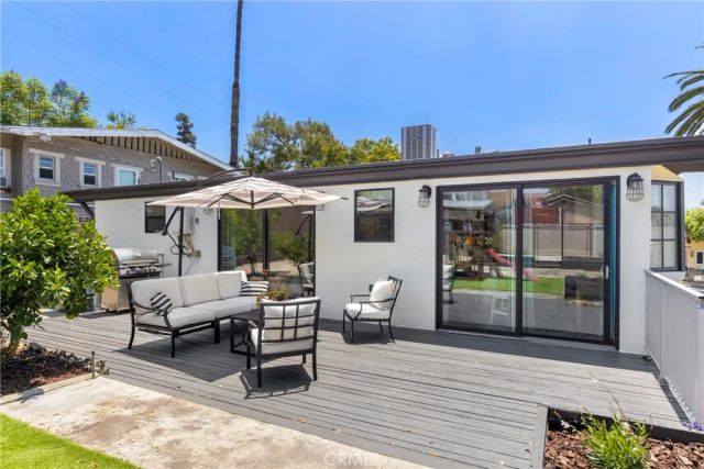 2923 Jeffries, Los Angeles, CA 90065