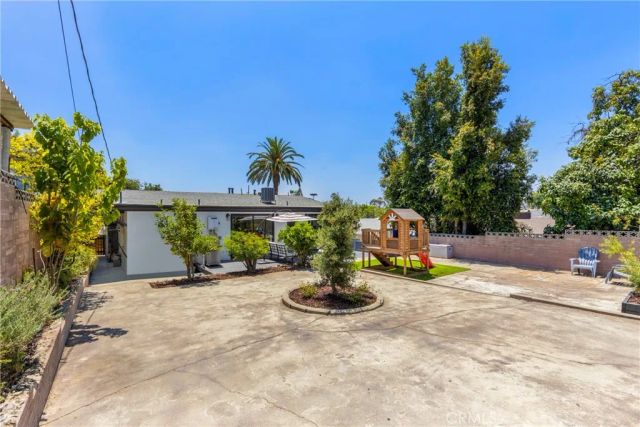 2923 Jeffries, Los Angeles, CA 90065