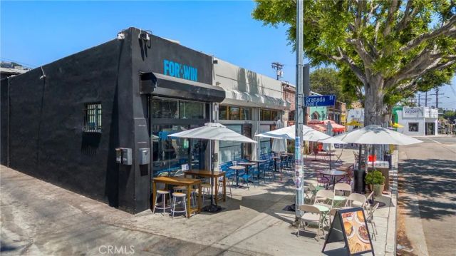 2923 Jeffries, Los Angeles, CA 90065
