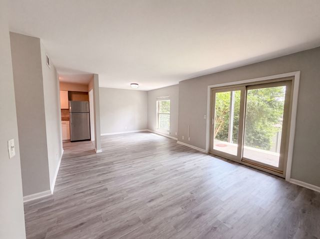 407 Summit Ridge Pl, Nashville, TN 37215