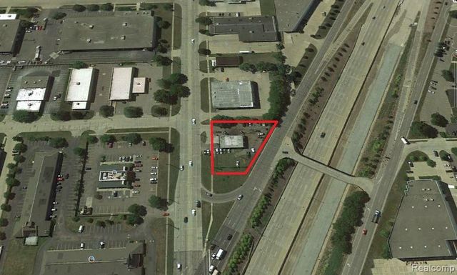 25621 DEQUINDRE Road, Madison Heights, MI 48071