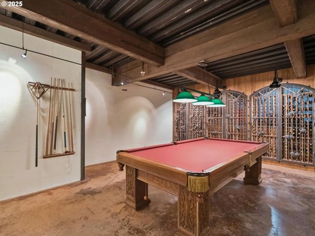 3328 Sw BARBUR Blvd 5, Portland, OR 97239