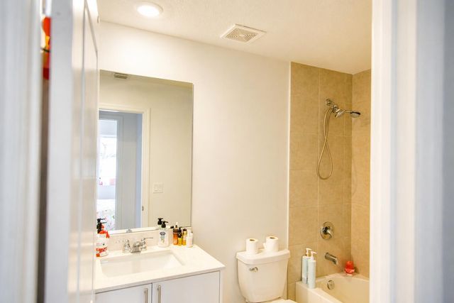 5085 SW 37th 5085, Pembroke Park, FL 33023