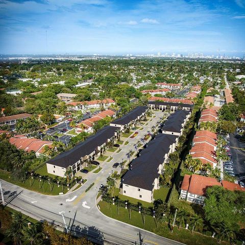 5085 SW 37th 5085, Pembroke Park, FL 33023