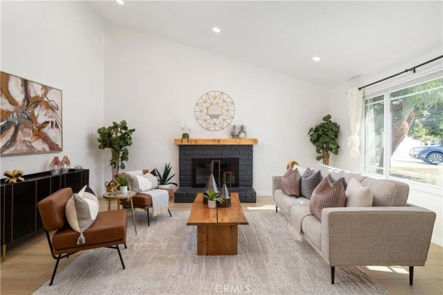 1519 E Van Bibber, Orange, CA 92866