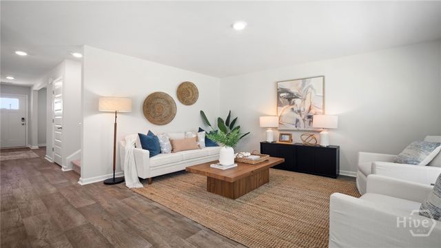 111 Siskin Road, Bloomingdale, GA 31302