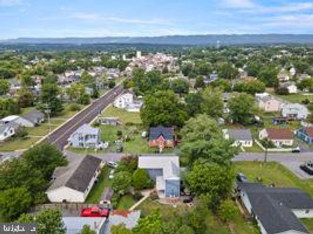 132 CHARLES ST, Strasburg, VA 22657
