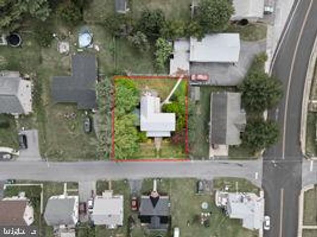 132 CHARLES ST, Strasburg, VA 22657