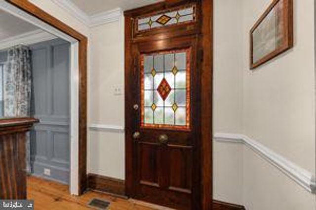 132 CHARLES ST, Strasburg, VA 22657