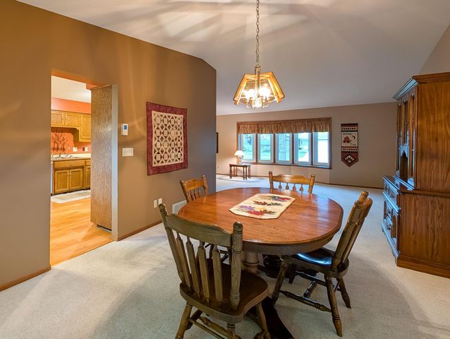 851 12th Avenue E, West Fargo, ND 58078