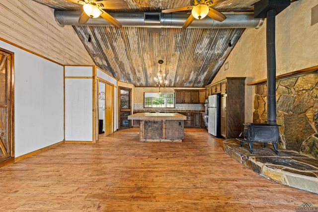 7951 FM 1795, Big Sandy, TX 75755