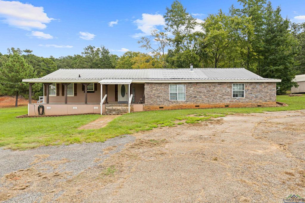 7951 FM 1795, Big Sandy, TX 75755