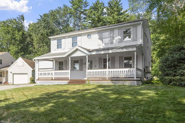 25 Gerard Drive, Manchester, NH 03104