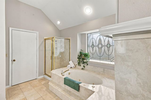 3817 Periwinkle Street, Bedford, TX 76021