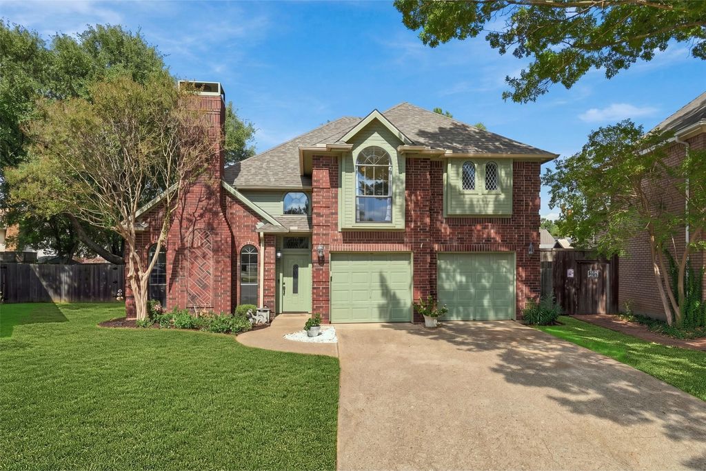 3817 Periwinkle Street, Bedford, TX 76021