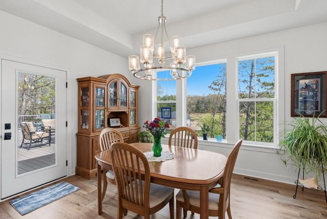 2050 Paradise Hills COURT, West Bend, WI 53095