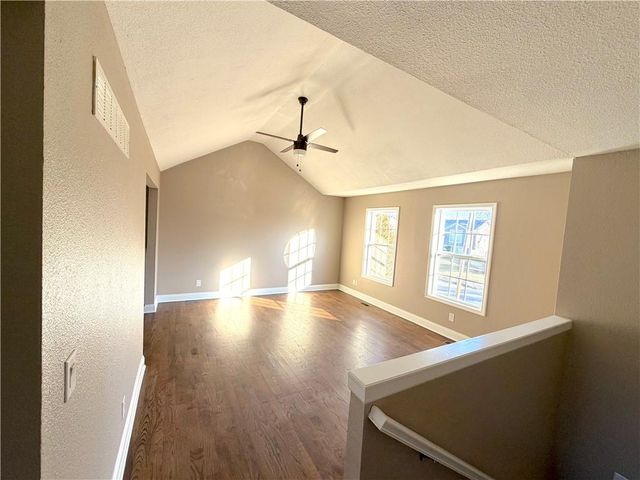 212 N 71st Street, Kansas City, KS 66111