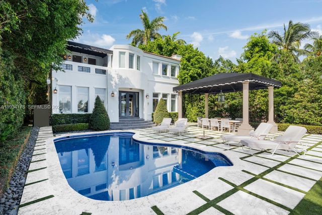 315 E San Marino Dr, Miami Beach, FL 33139