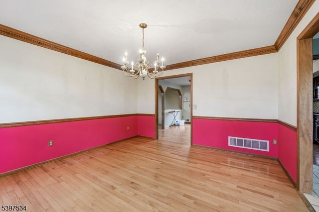 91 Briar Way, Branchburg Twp., NJ 08853