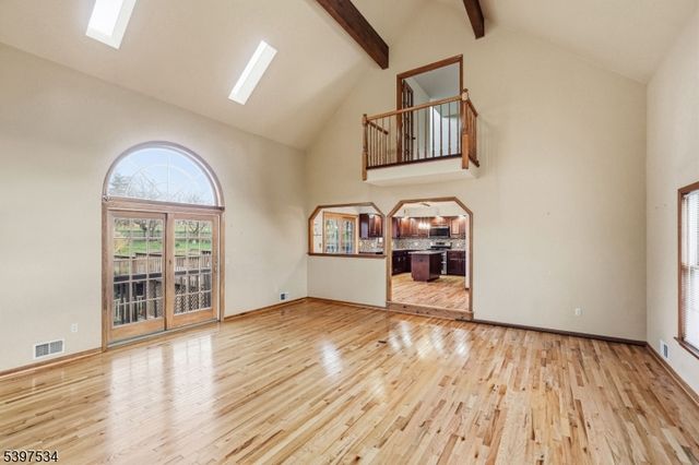 91 Briar Way, Branchburg Twp., NJ 08853