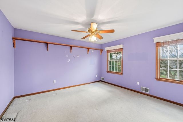 91 Briar Way, Branchburg Twp., NJ 08853