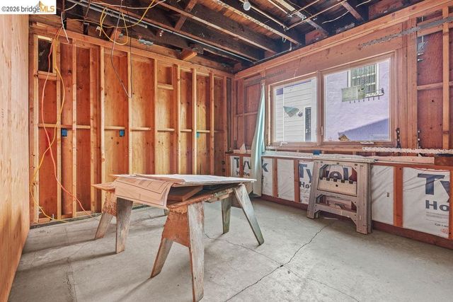 4607 Virginia, Oakland, CA 94619