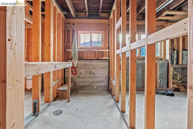 4607 Virginia, Oakland, CA 94619