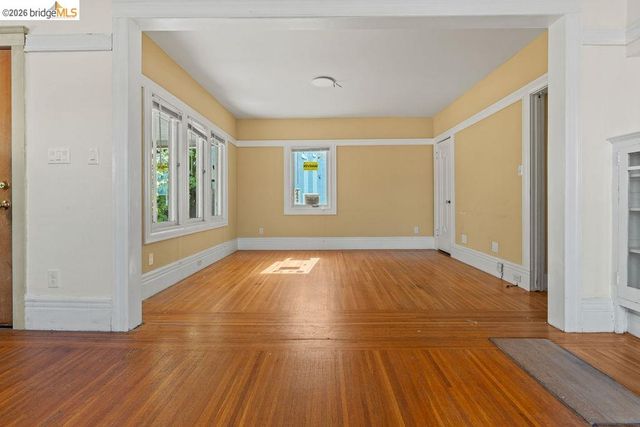 4607 Virginia, Oakland, CA 94619