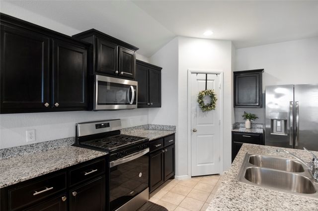 3800 Ridgeway Lane, Denton, TX 76226
