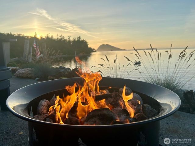 9609 Samish Island Road, Bow, WA 98232