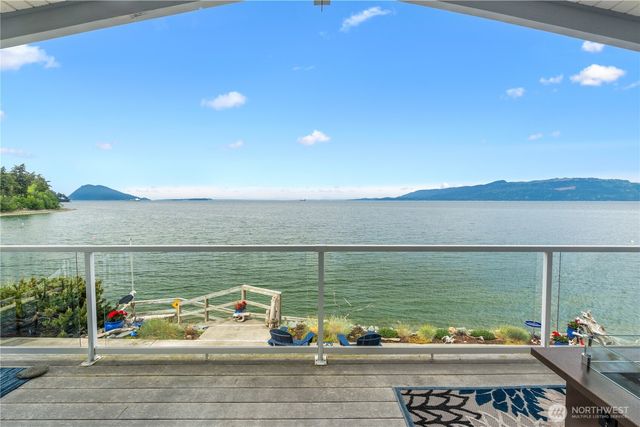 9609 Samish Island Road, Bow, WA 98232