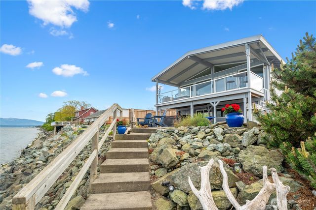 9609 Samish Island Road, Bow, WA 98232