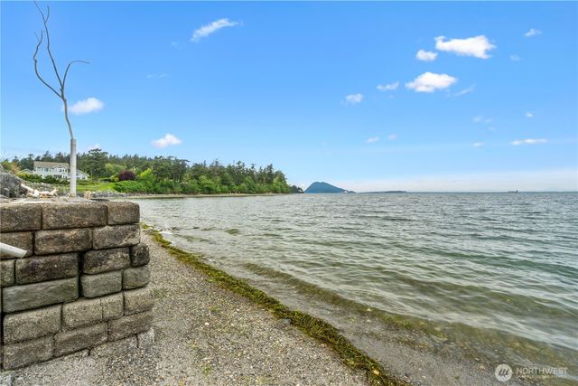 9609 Samish Island Road, Bow, WA 98232