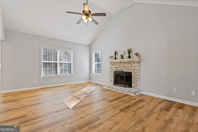 402 Eileen Circle, Canton, GA 30114