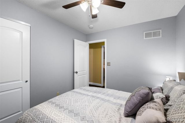 4121 Brook Ridge Drive, Arnold, MO 63010