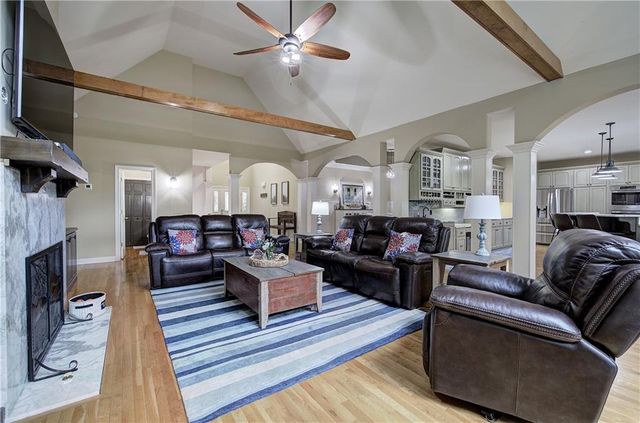 181 Fox Den Circle, Jasper, GA 30143