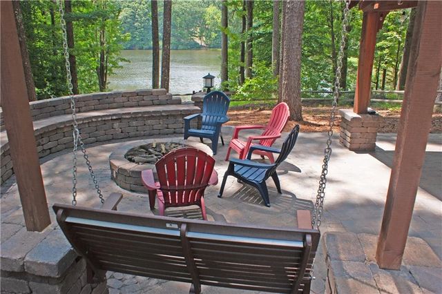 181 Fox Den Circle, Jasper, GA 30143