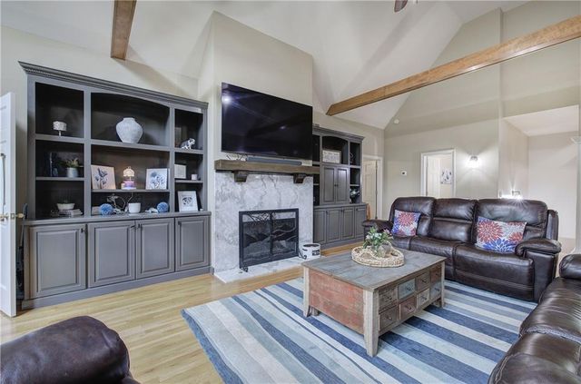 181 Fox Den Circle, Jasper, GA 30143