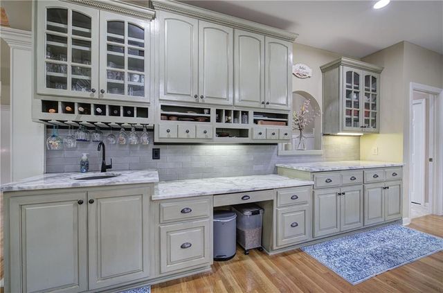 181 Fox Den Circle, Jasper, GA 30143