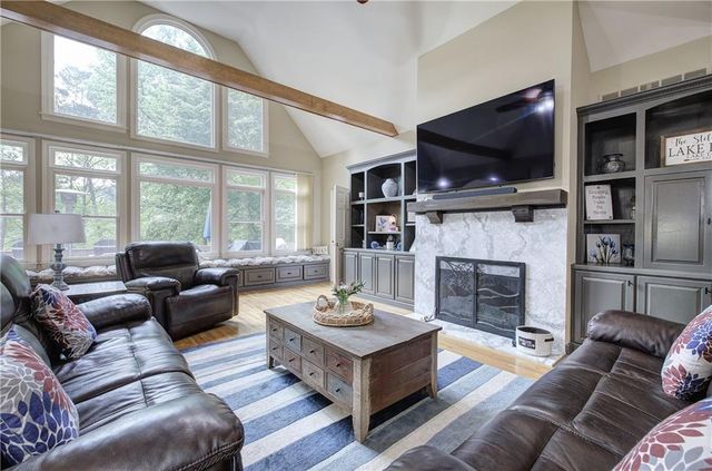 181 Fox Den Circle, Jasper, GA 30143