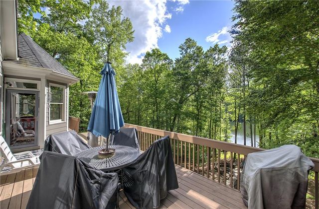 181 Fox Den Circle, Jasper, GA 30143