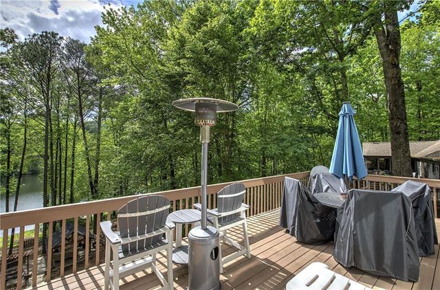 181 Fox Den Circle, Jasper, GA 30143