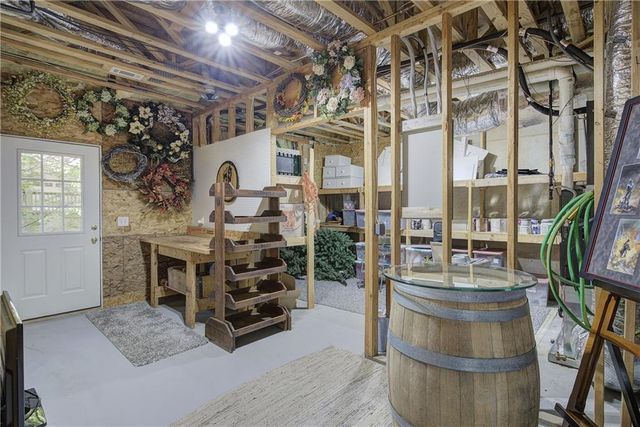 181 Fox Den Circle, Jasper, GA 30143