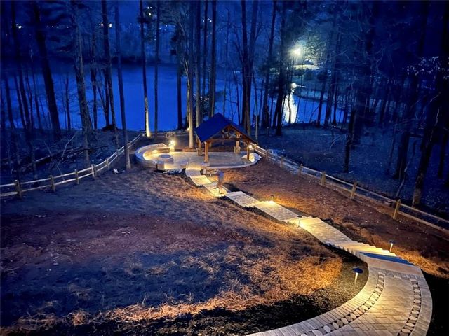 181 Fox Den Circle, Jasper, GA 30143