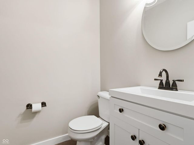 15 W Woodsage Court, Westfield, IN 46074