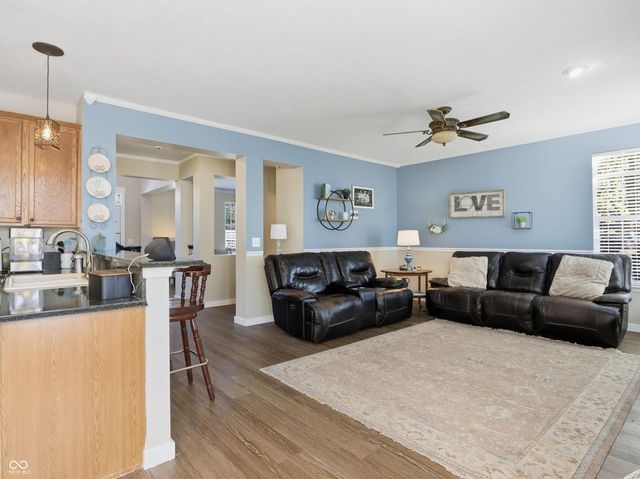 15 W Woodsage Court, Westfield, IN 46074