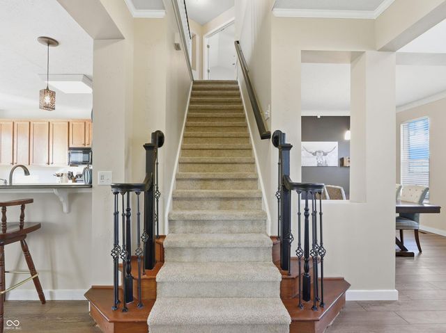 15 W Woodsage Court, Westfield, IN 46074