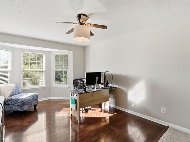 15 W Woodsage Court, Westfield, IN 46074