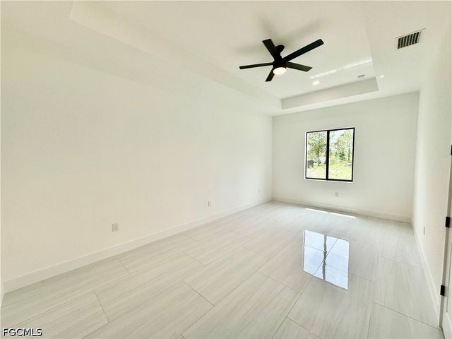 919 Hibiscus AVE, Lehigh Acres, FL 33972